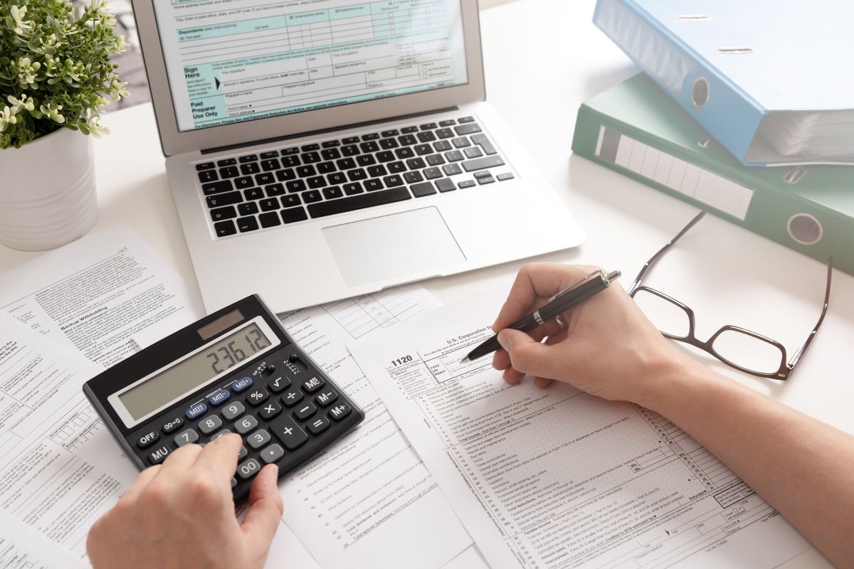 Do You Pay Taxes on a High Yield Savings Account?