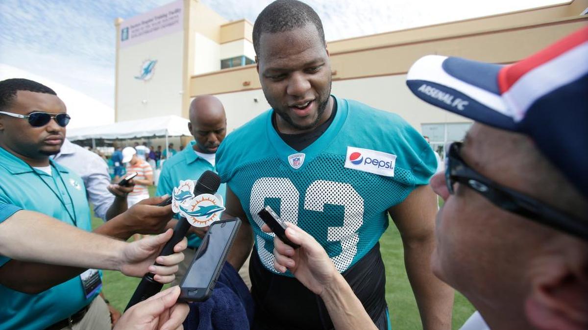 
Ndamukong Suh
