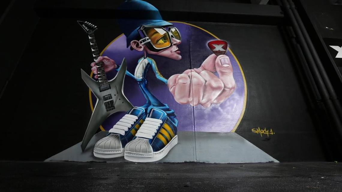 Art similar to what is soften seen in the Wynwood area is being created at various spots at the Seminole Hard Rock Hotel & Casino. The first piece, by Patrice “Smog-1” Moretti, is on the second floor of the casino’s main parking garage.