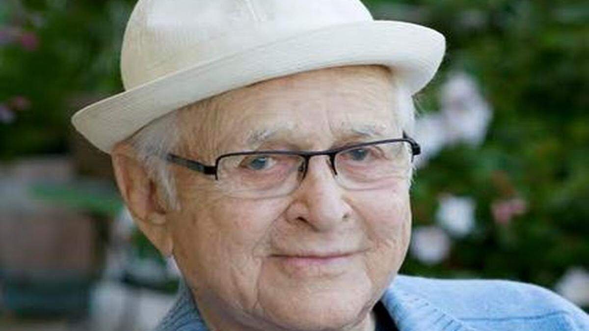 
AT 92: Norman Lear, in a 2012 portrait in Los Angeles, reflected on his life in an autobiography and presentation at Miami Book Fair International in 2014.