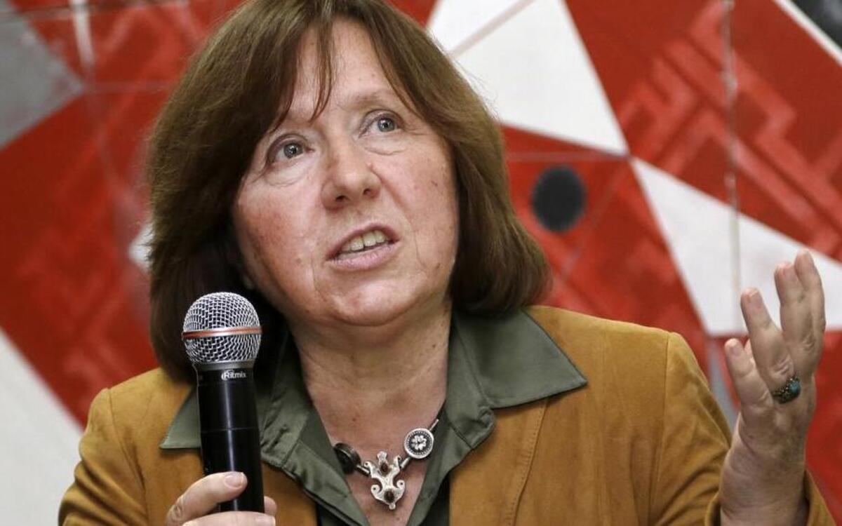 
Belarusian journalist Svetlana Alexievich won the Nobel Prize in literature.
