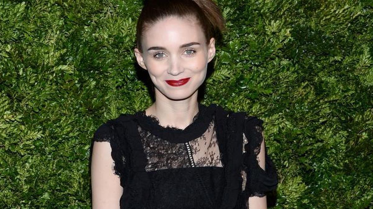 Rooney Mara attends the Museum of Modern Art Film Benefit honoring Cate Blanchett at the Museum of Modern Art on Tuesday, Nov. 17, 2015, in New York.