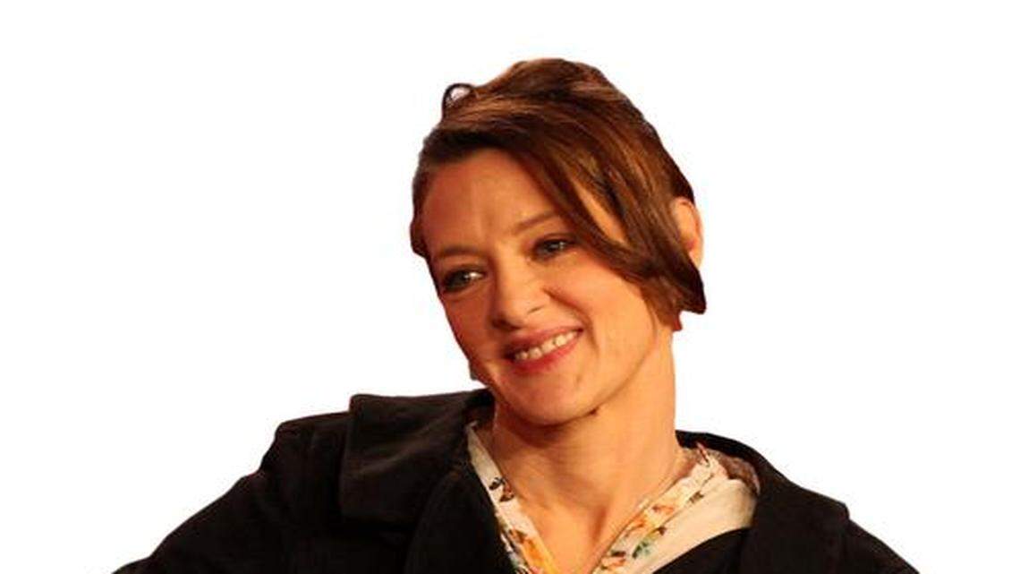 
Joan Cusack 

