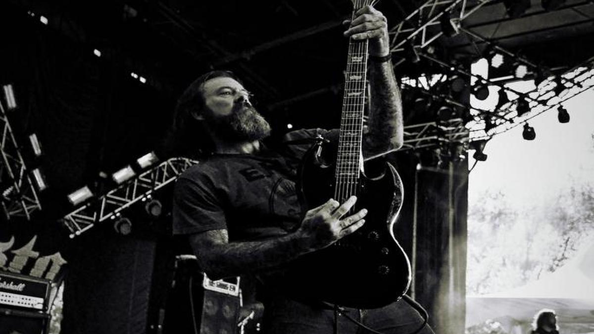 
Stephen Gibb will perform at the Duende street festival in Fort Lauderdale with friends in Saigon Kick, as part of Broward’s 100th anniversary festivities.
