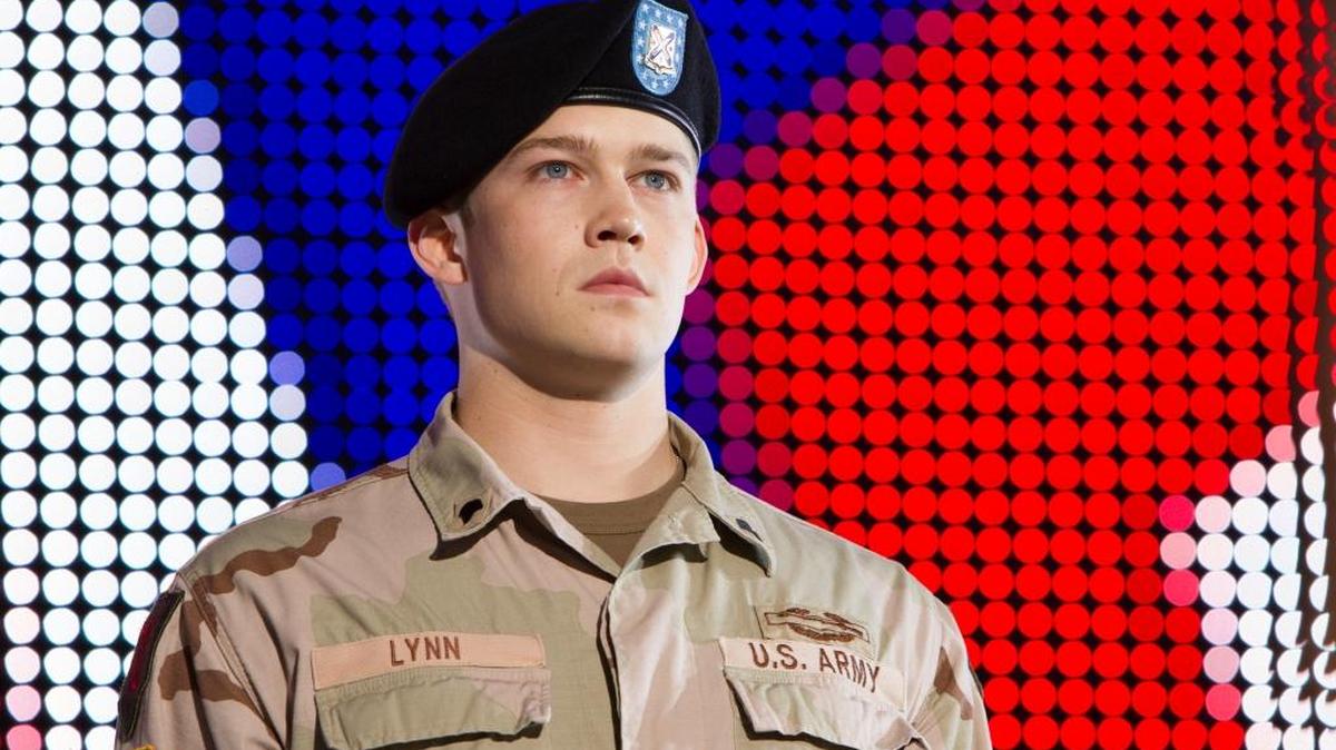 Newcomer Joe Alwyn plays an Iraq War veteran being honored at a football game in ‘Billy Lynn’s Long Halftime Walk.’