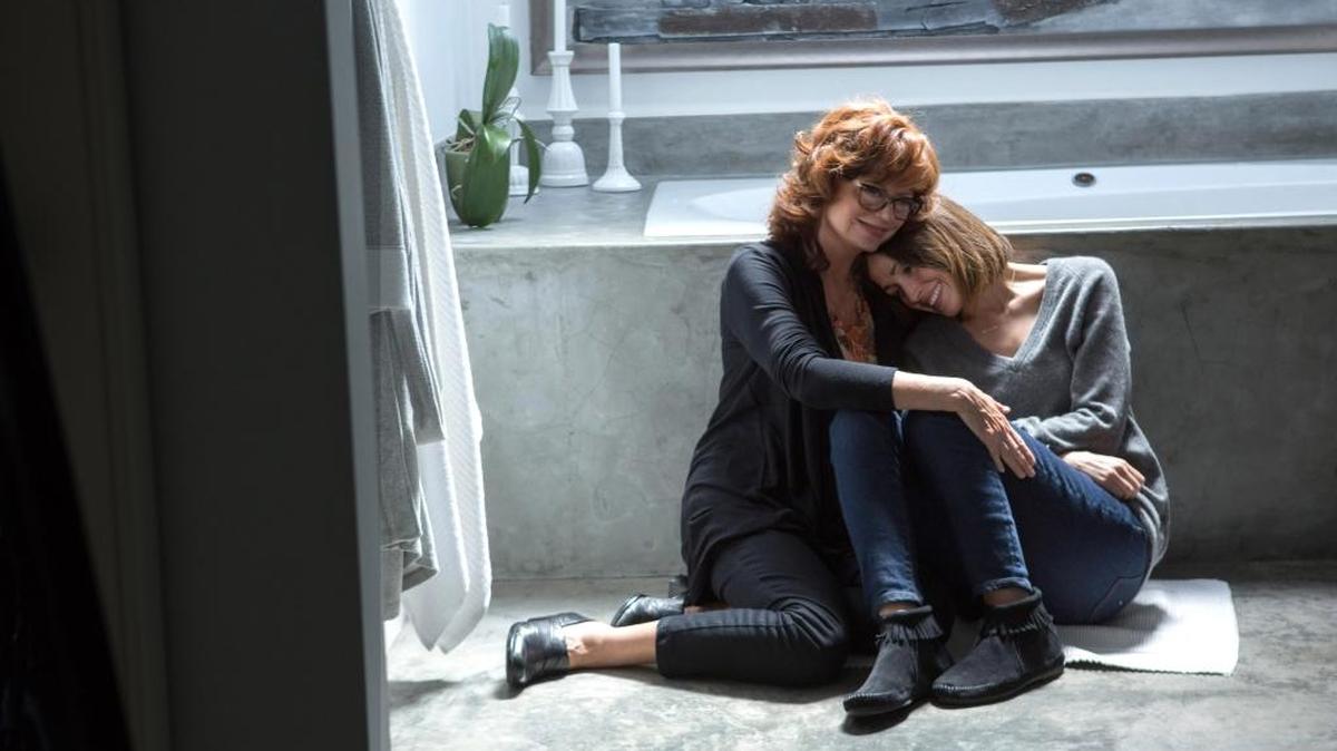 Marnie (Susan Sarandon) shares a quiet moment with her usually combative daughter Lori (Rose Byrne) in ‘The Meddler.’