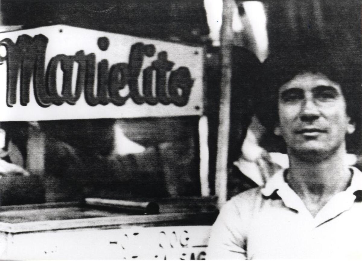 The documentary ‘Extraordinary Beings,’ by Manuel Zayas, reflects the persecution of gay men in Cuba, focusing on the writer Reinaldo Arenas.