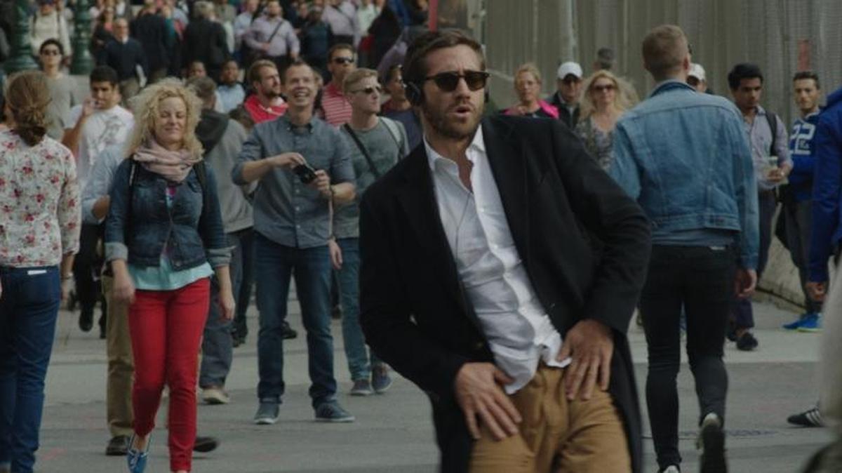 Jake Gyllenhaal stars in ‘Demolition’ as a man mourning the death of his wife.