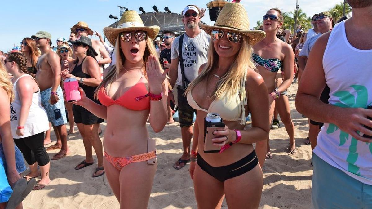 Music fans enjoy Rock the Ocean’s Tortuga Music Festival in Fort Lauderdale on Saturday, April 8, 2017.