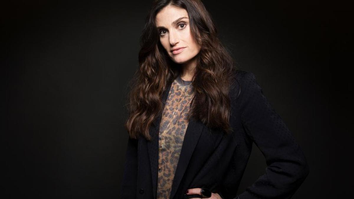 Singer Idina Menzel is returning to South Florida for a one-night concert Wednesday, May 24, at the Broward Center for the Performing Arts.
