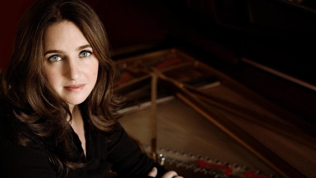 Pianist Simone Dinnerstein brought a light, sparkling touch as well as power to ‘The Circle and the Child’ at Festival Miami.