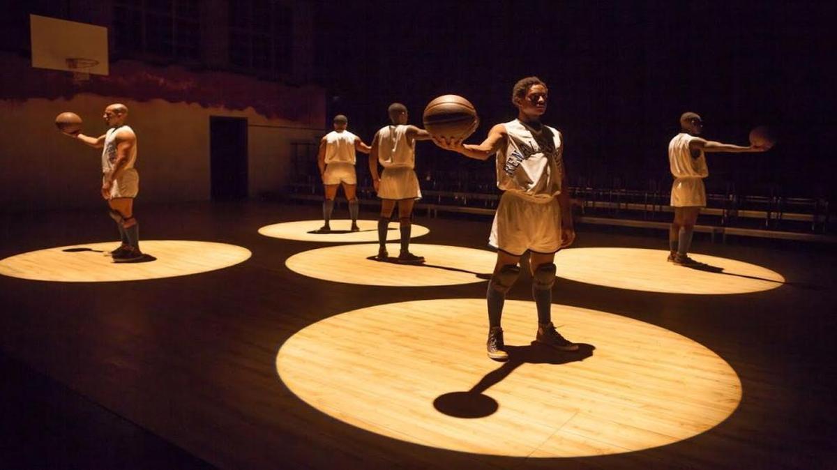 Layon Gray’s “Kings of Harlem” follows the fortunes of the championship-winning New York Renaissance basketball team.