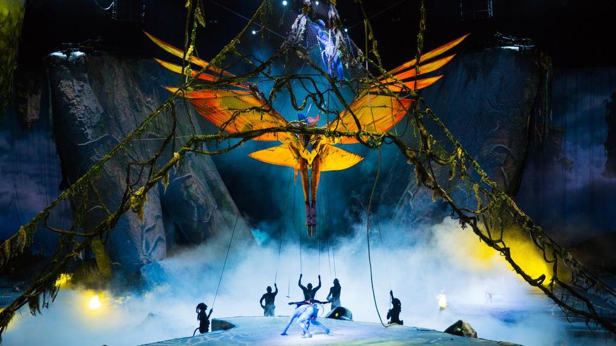 A scene from ‘Toruk — The First Flight,’ Cirque du Soleil’s collaboration with ‘Avatar’ director James Cameron.