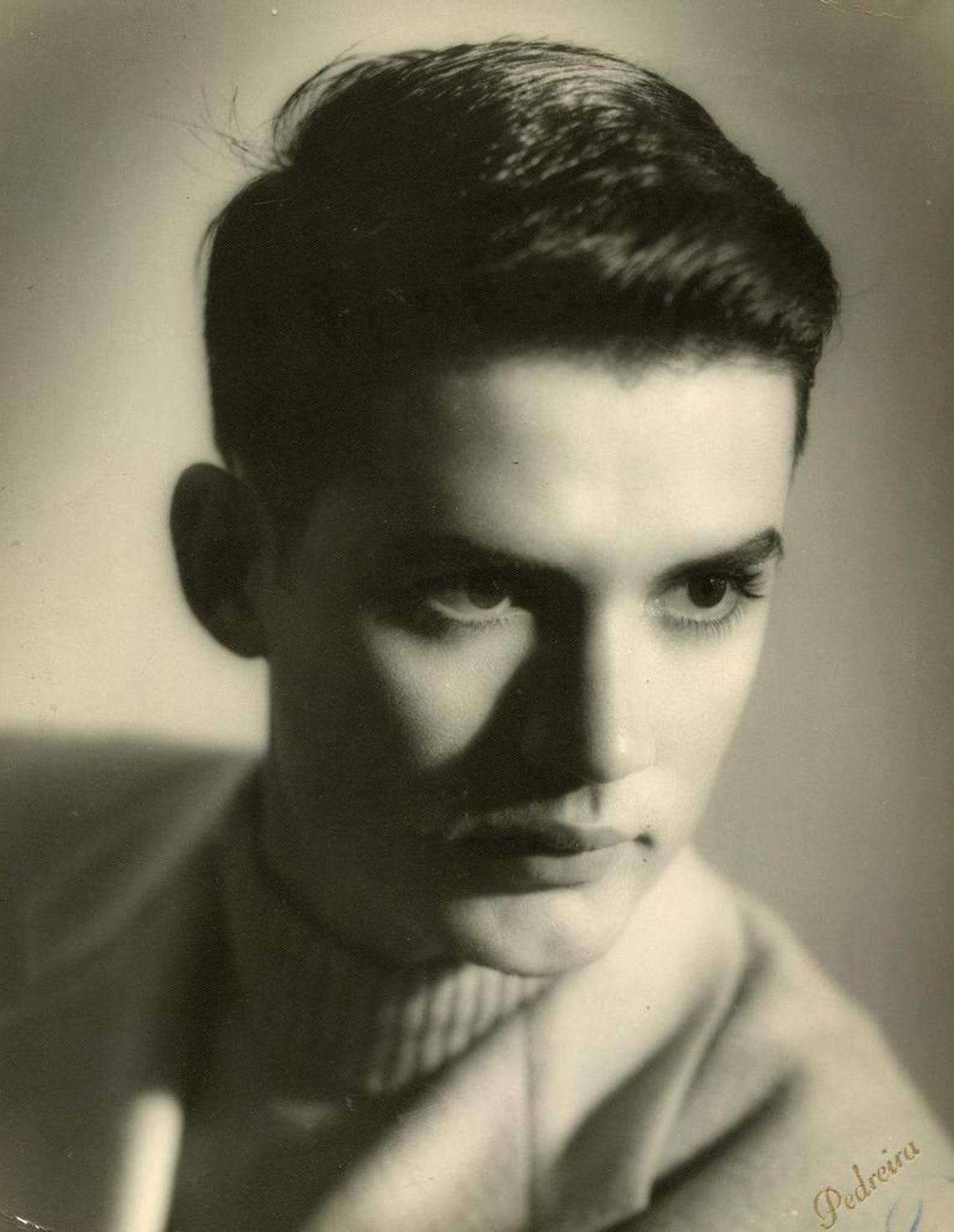 Walter Mercado a los 15 años. Una de las fotografías que se expodrán en el HistoryMuseum de Miami a partir del 1 de agosto.