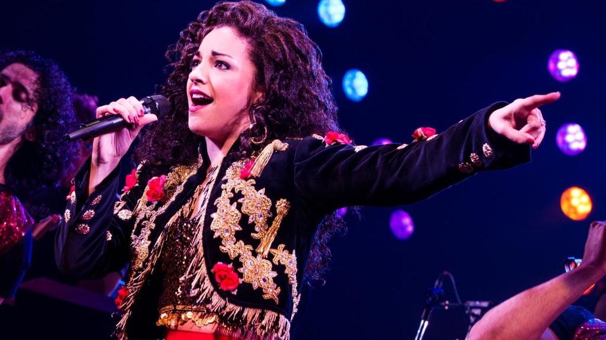 Ana Villafañe grooves as Gloria Estefan in Broadway’s ‘On Your Feet!’