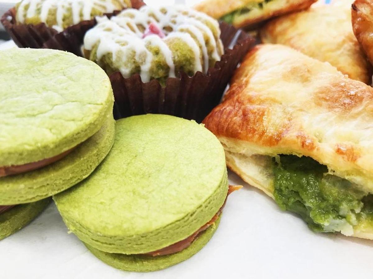 Green tea alfajor cookies with dulce de leche, mini matcha bundt cakes and pastelist with sweet green tea cream cheese filling at Yoko Matcha.