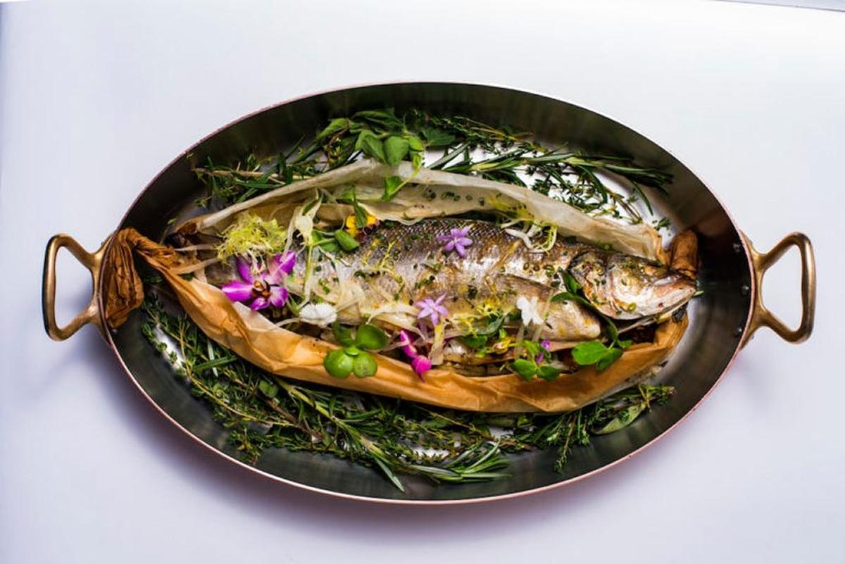 The sea bream branzino at Atlantikós
