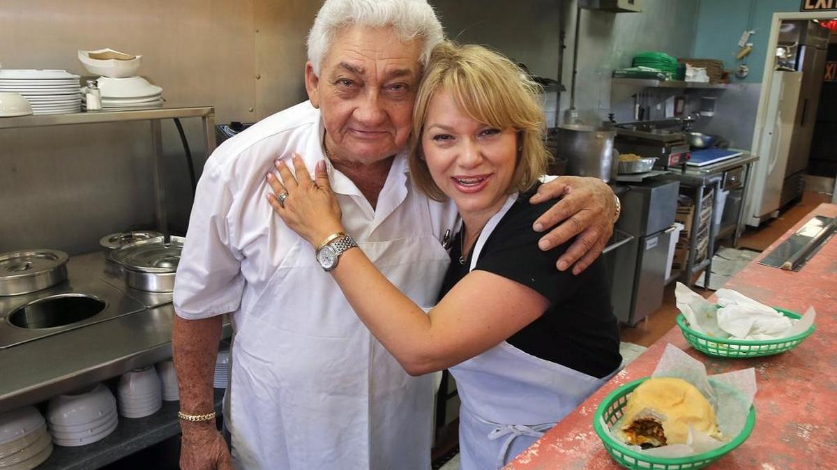 Ortelio Cardenas, who runs El Mago de las Fritas with his daughter, Martha Belkys, will have a street named in his honor after his restaurant turned 35 in the city of West Miami.
