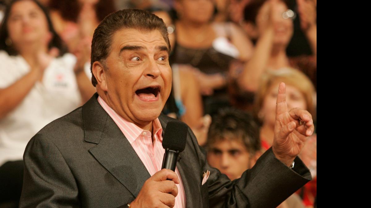 
Mario Kreutzberger, in his role as Don Francisco, gestures during taping of "Sabado Gigante" in Miami in 2006. The iconic variety show, which began in Chile 53 years ago, will end its run in 2015.
