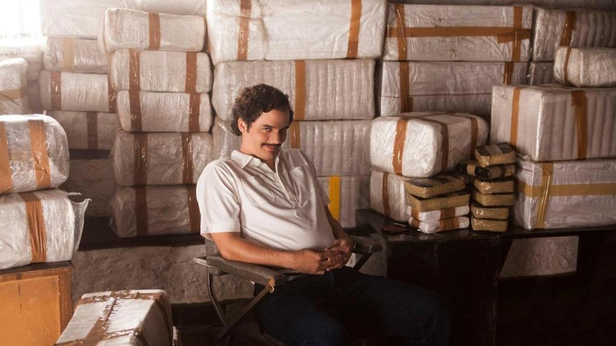 
Brazilian actor Wagner Moura as drug trafficker Pablo Escobar speaks perfect Spanish but without a ‘paisa’ accent in ‘Narcos.’
