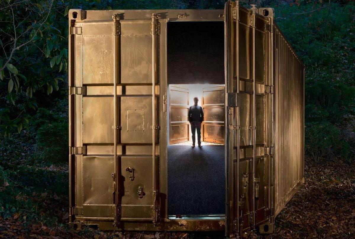 ‘Portals’ exhibit by Amar Bakshi will be at the Sagamore Hotel.
