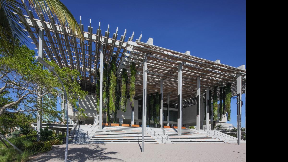 
Hanging gardens welcome visitors to the Pérez Art Museum Miami.
