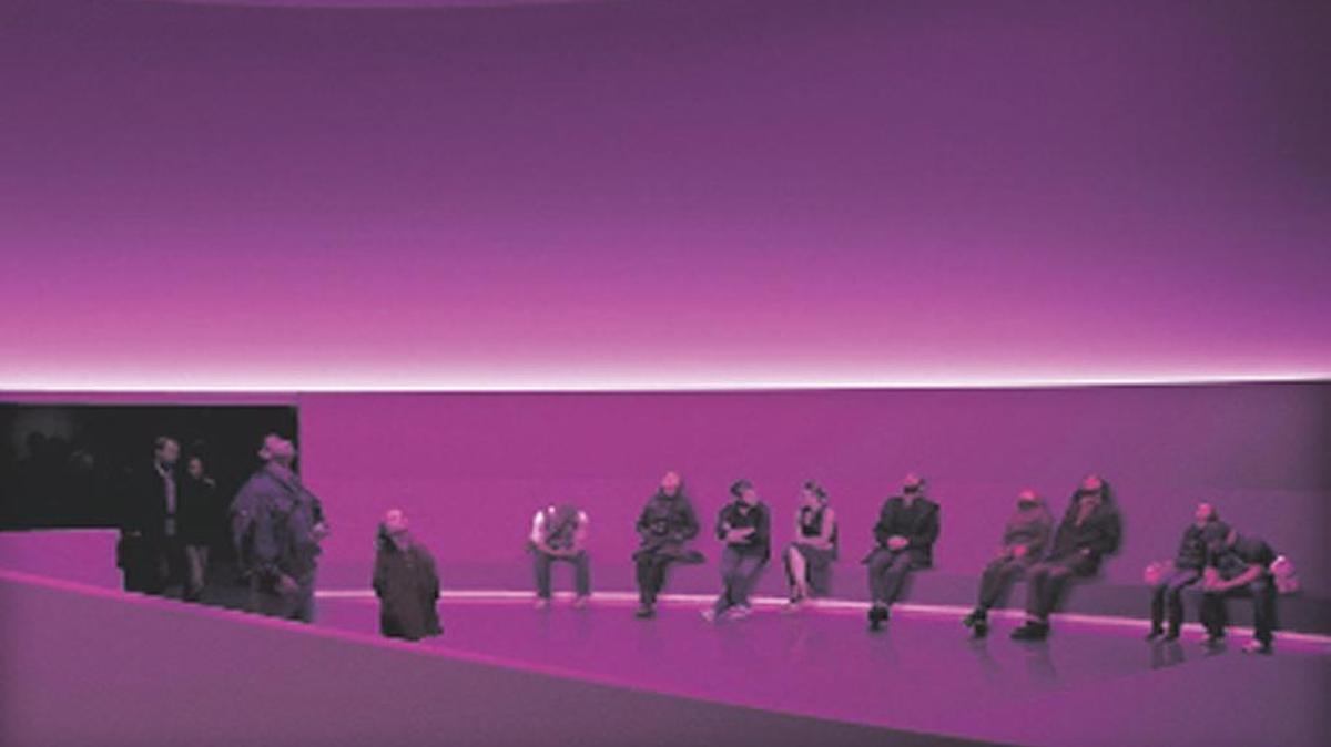 
Color and light: James Turrell’s “Aten Reign” drew a record number of visitors to New York’s Guggenheim Museum when it was installed in 2013. 

