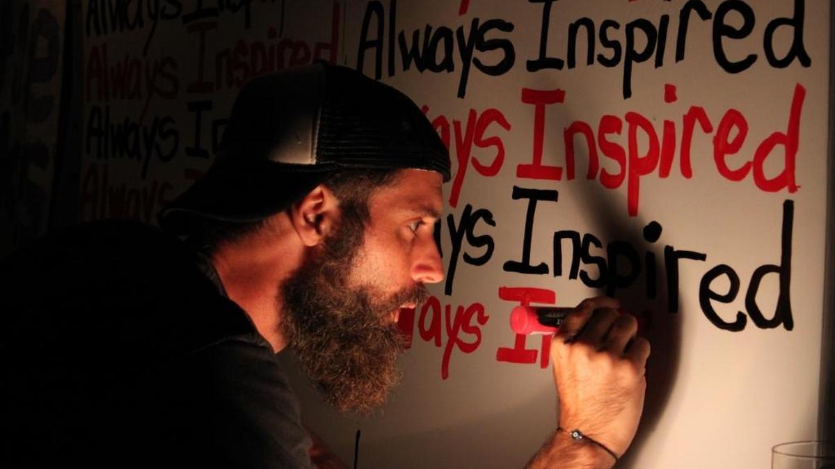 Miami artist Renda Writer at work.