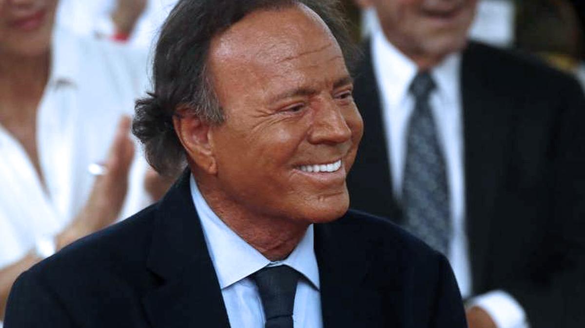Julio Iglesias