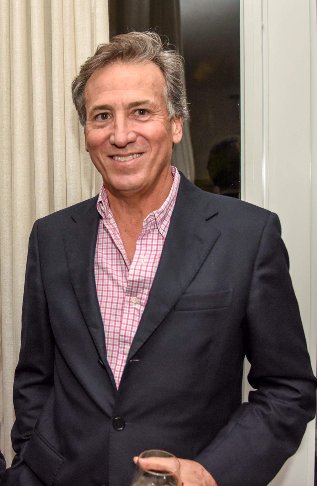 Santiago Reyes