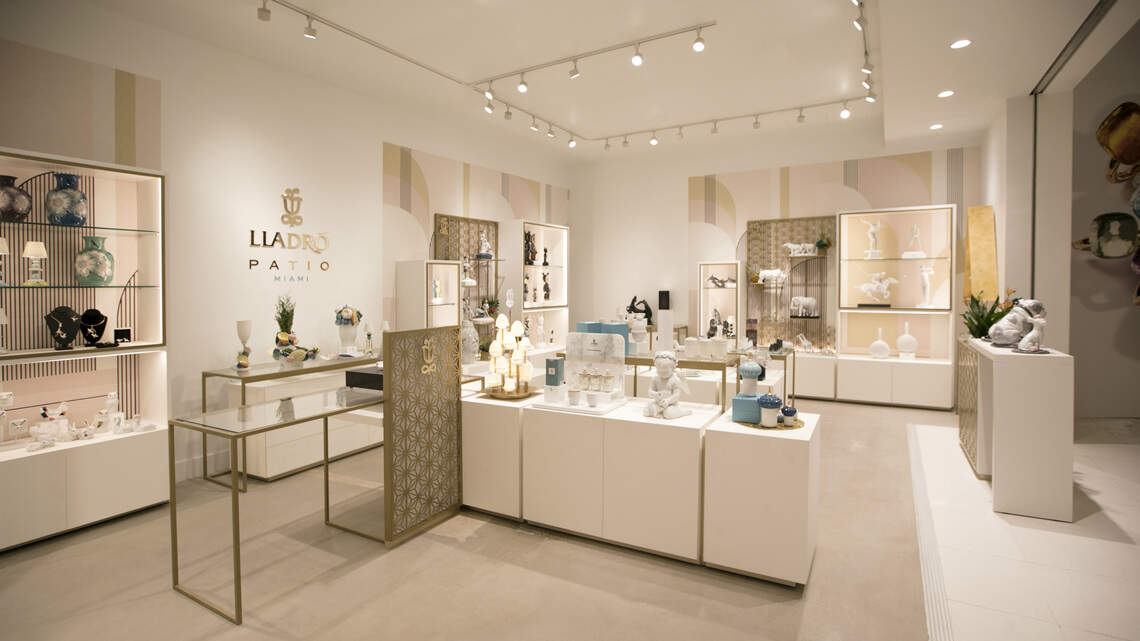 Lladró opens a pop-up boutique at Aventura Mall