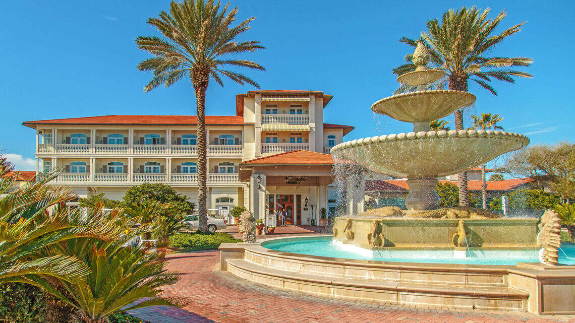 Florida resort offers $90,000 Valentine’s Day package for couples