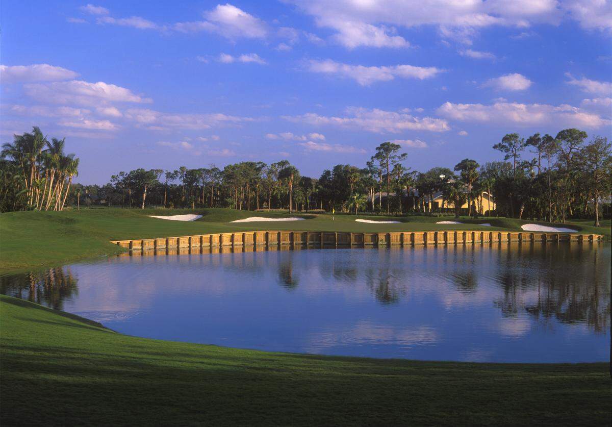Rees Jones Golf Course at The Breakers. Photograph by Lila Photo.