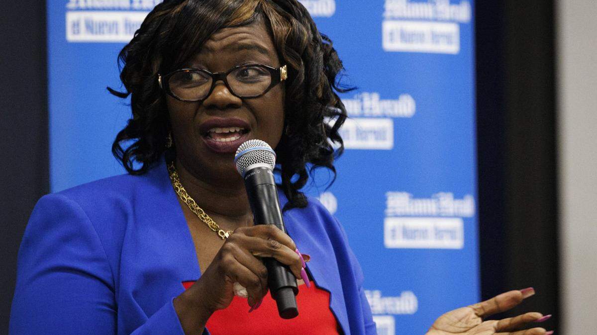 Jacqueline Charles, Miami Herald’s Haiti and Caribbean correspondent, speaks to the community about Haiti’s past and future during An Evening with Jacqueline Charles on May 30, 2024, at African Heritage Cultural Arts in Miami.