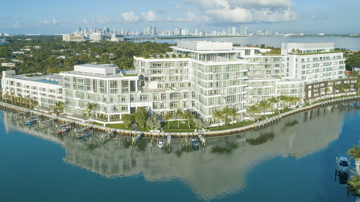 Mike Piazza bought a condo at the Ritz-Carlton Residences, Miami Beach for $5.6 million