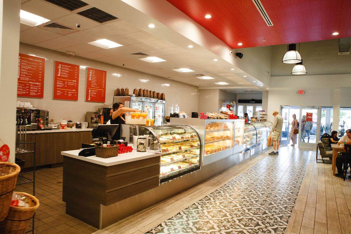 The new Cao Bakery & Cafe stores give the former Vicky Bakery stores a trendier feel.