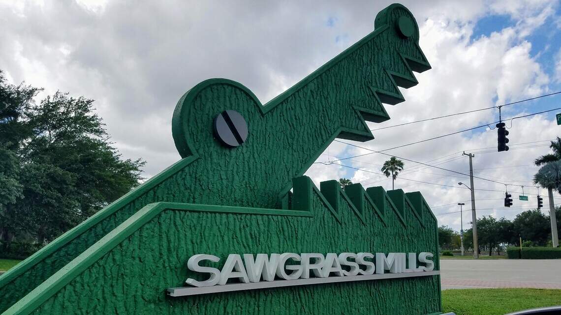 Is Sawgrass Mills still a thing? We went to find out