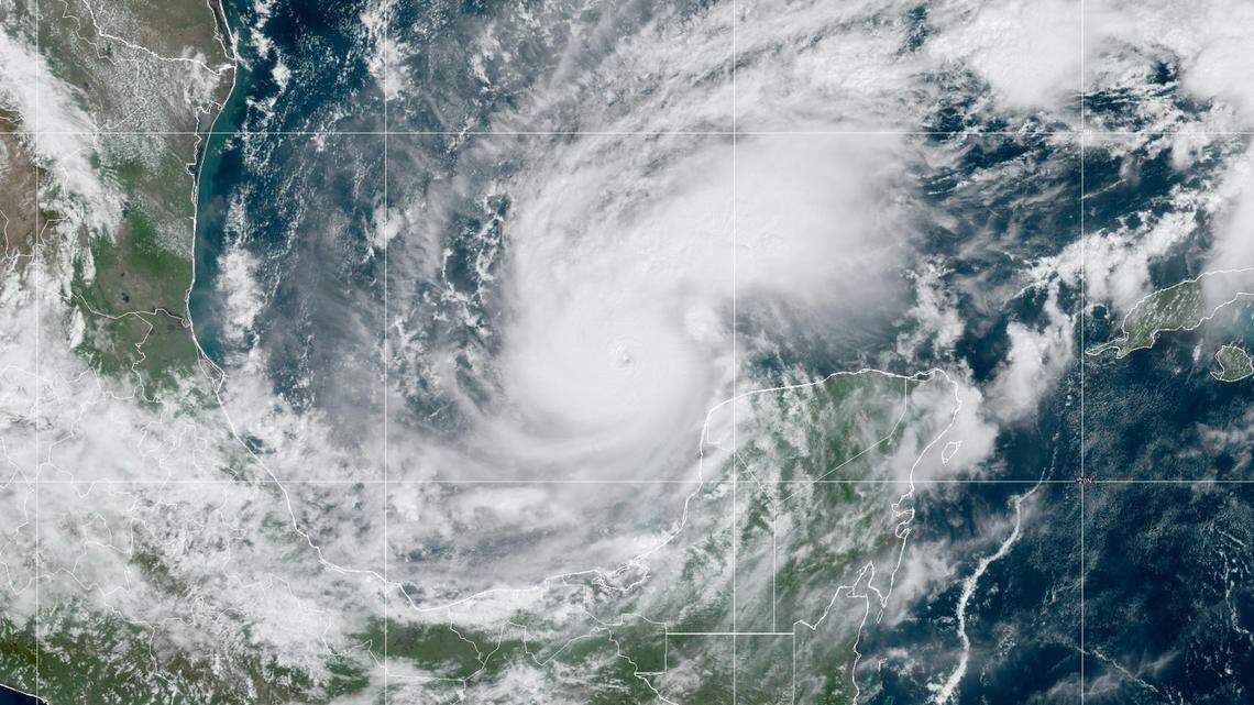 Another above-average hurricane season could be in store, early forecasts show