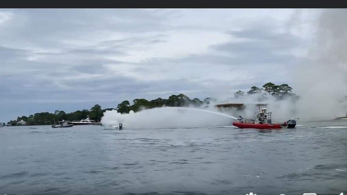 Boat fire in Destin, Florida