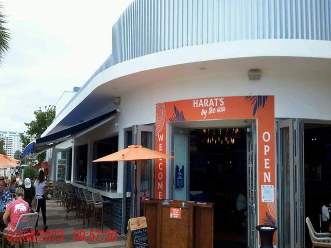 Harat’s By the Sea, 100 Commercial Blvd., Lauderdale-by-the-Sea