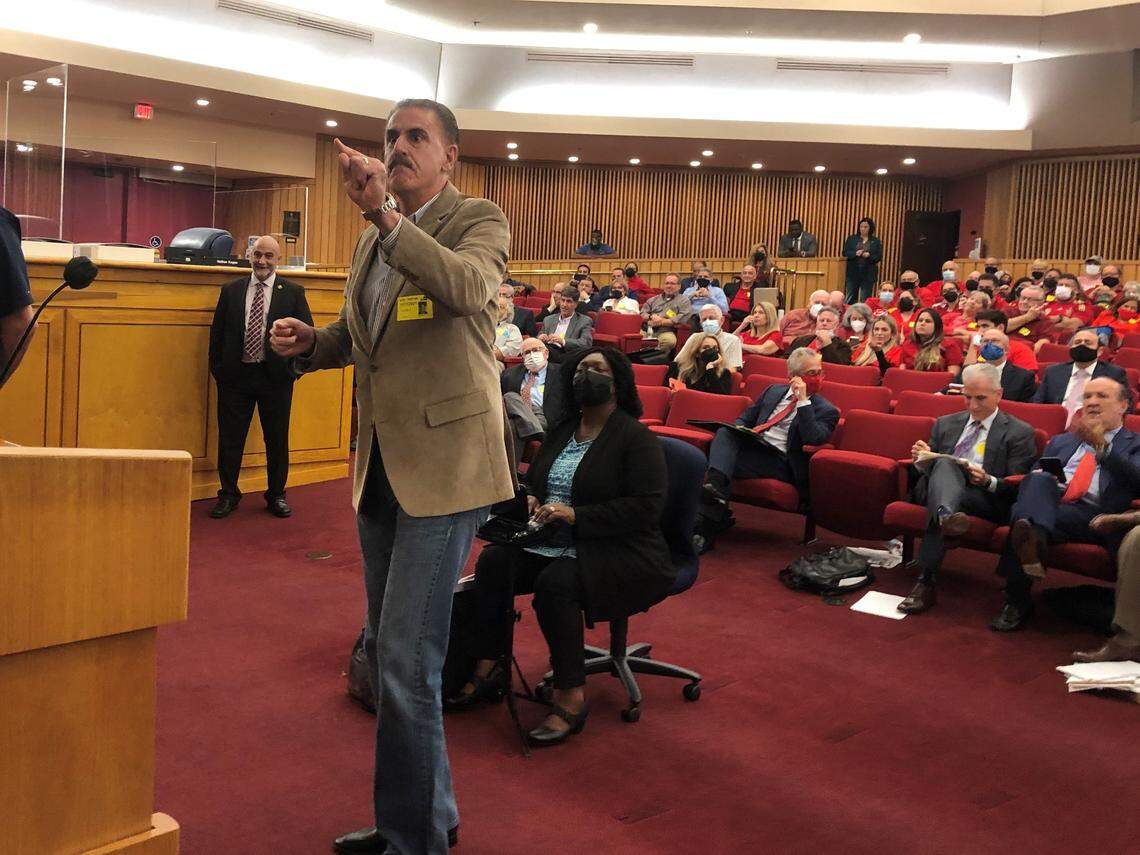 Ron Magill, taking a day off from his county job as Zoo Miami’s spokesman in 2021, urged county commissioners to reject plans for a residential development on the defunct and overgrown Calusa golf course. Miami-Dade commissioners will take a redo vote on the project on Thursday, Jan. 22, 2026. 
