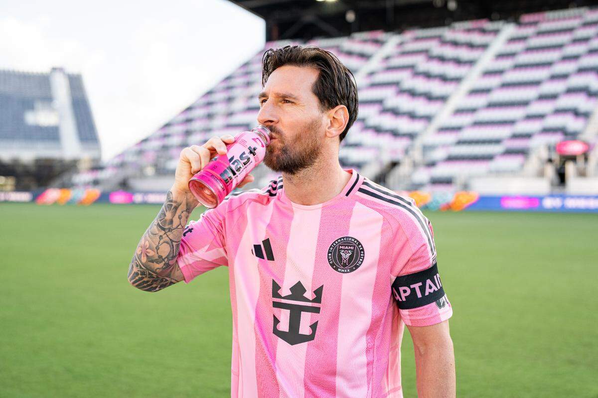 Lionel Messi’s signature sports hydration drink Mas+ by Messi is now Inter Miami’s Official Hydration Partner.
