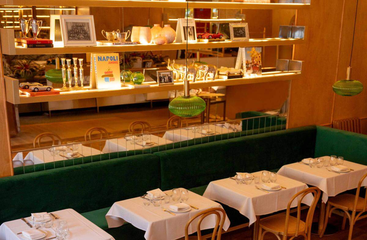 El interior de Cotoletta en Miami Beach.