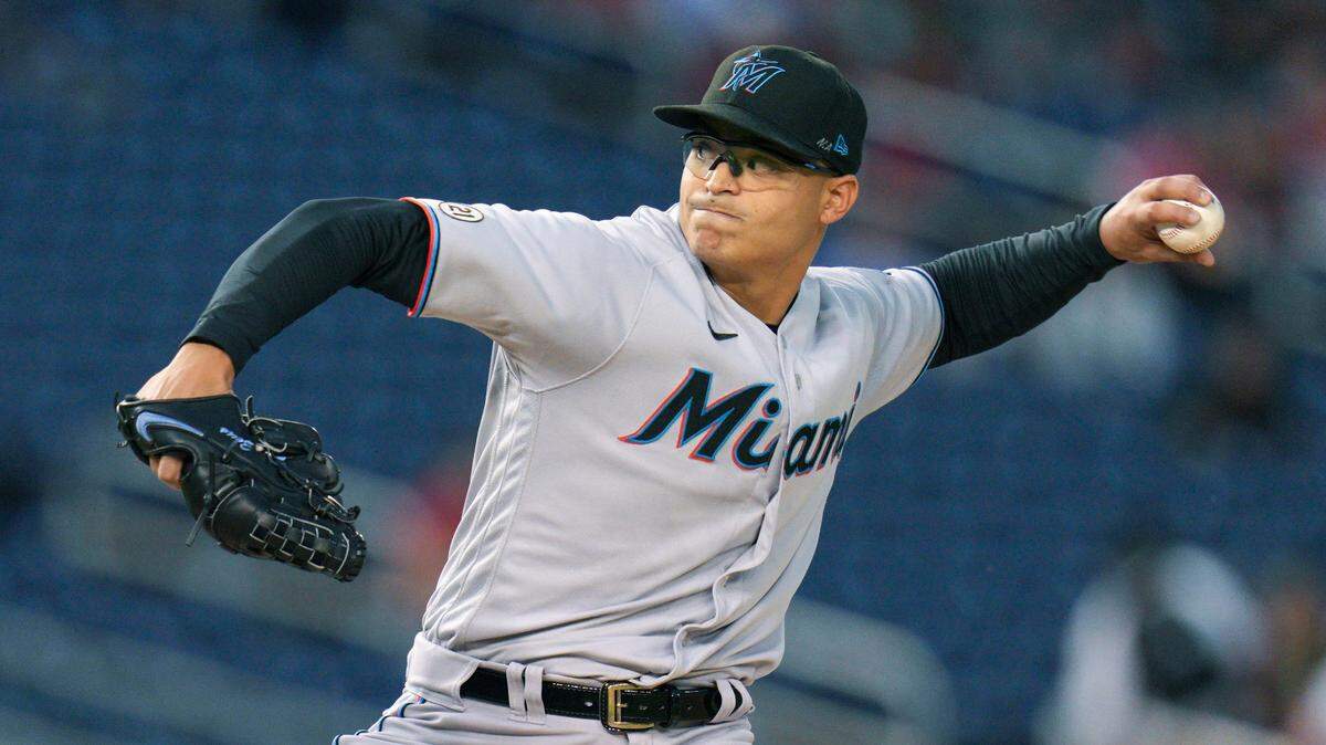 Miami Marlins starting pitcher Jesus Luzardo throws to a Washington Nationals batter during the first inning of a baseball game at Nationals Park, Friday, Sept. 16, 2022, in Washington. (AP Photo/Jess Rapfogel)