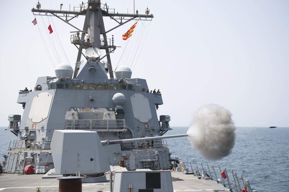 The guided-missile destroyer USS Jason Dunham fires its Mark 45 5-inch gun as part of a live-fire demonstration in September 2018.