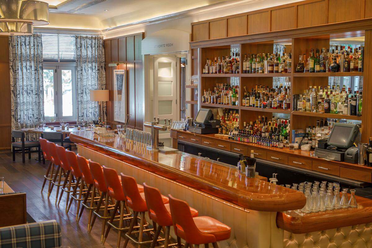 The bar at Lure Fishbar
