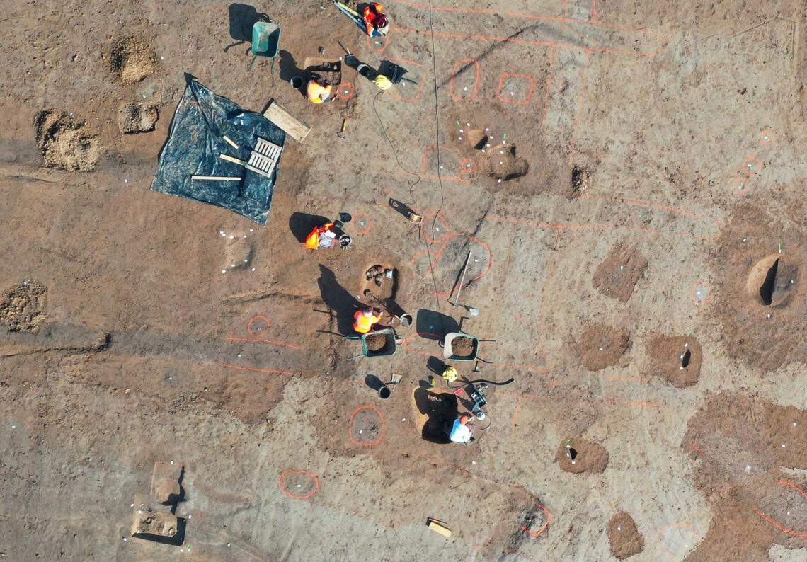 The evidence of a settlement and farm from the period of the Gauls was also found.