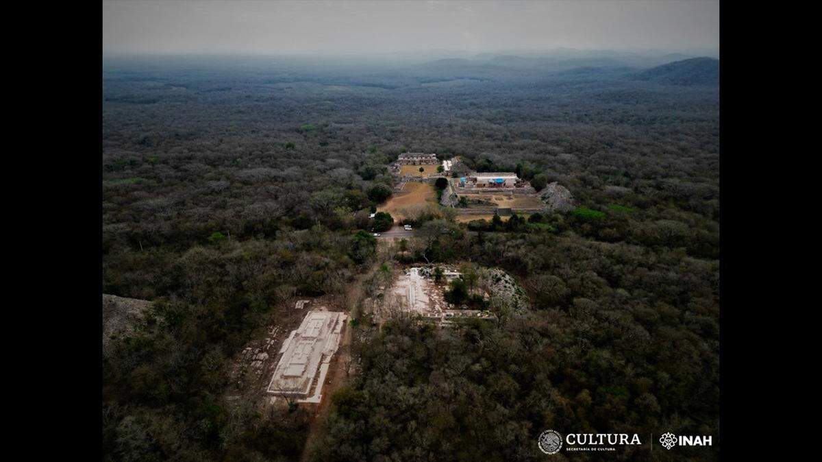 Archaeologists found the sets of residential buildings at the Kahah Archaeological Zone in Mexico, officials said.