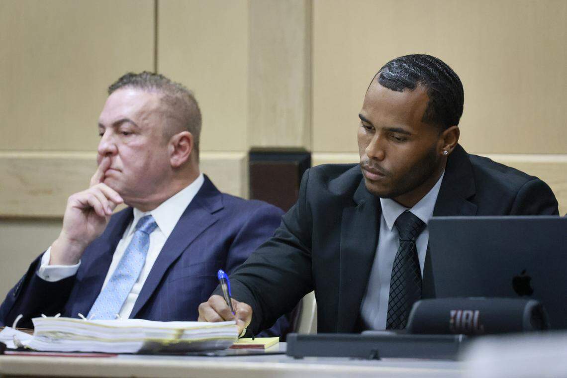 Defendant Jose Mateo with his lawyer Richard Diaz argues Florida’s stand-your-ground statute before Judge Ernest A. Kollra on Friday, Aug. 22, 2025. Mateo is one of four Miami-Dade officers charged with manslaughter in the case stemming from the death of UPS driver Frank Ordonez, who was shot by police during a shootout with his kidnappers. (Mike Stocker/South Florida Sun Sentinel)