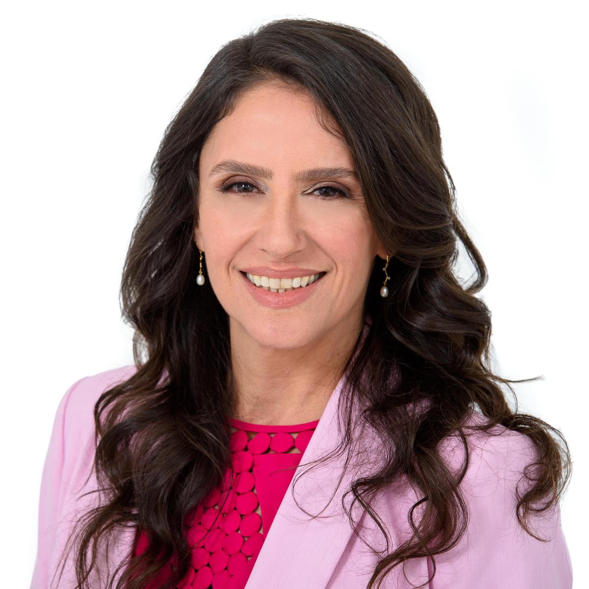 Profile Image of Adriana Brasileiro